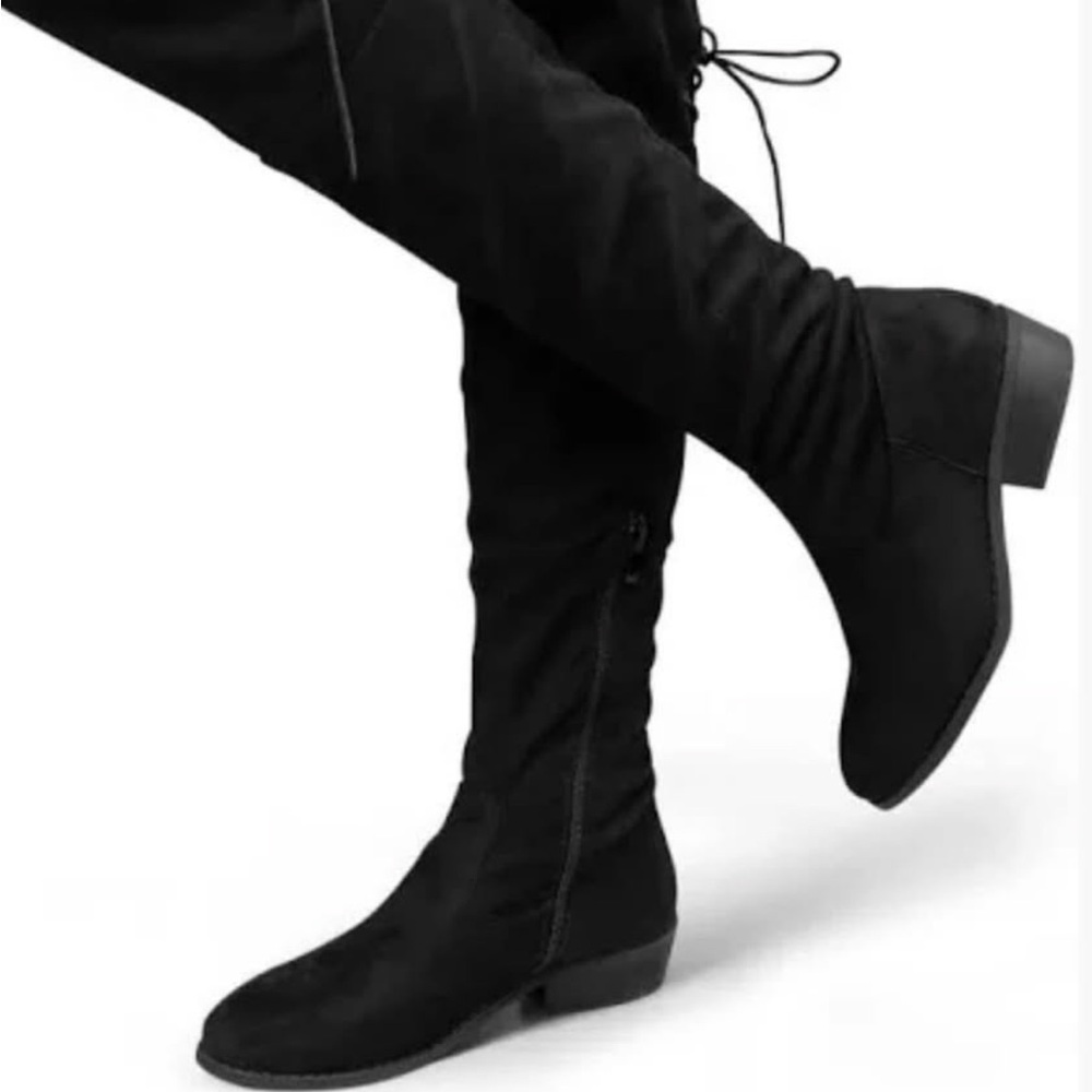 Women's Black Knee-High Boots